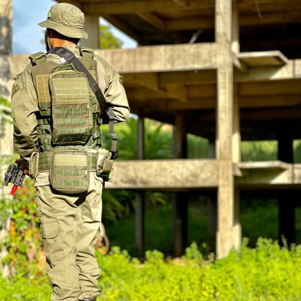 Porta Refil de Hidratação Molle Para Colete Modular Verde Oliva - Imagem 4